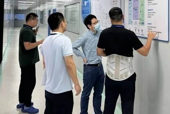 武漢市中心醫(yī)院胃腸痔瘺外科專家王智輝醫(yī)生訪問(wèn)普健生物(武漢)科技有限公司